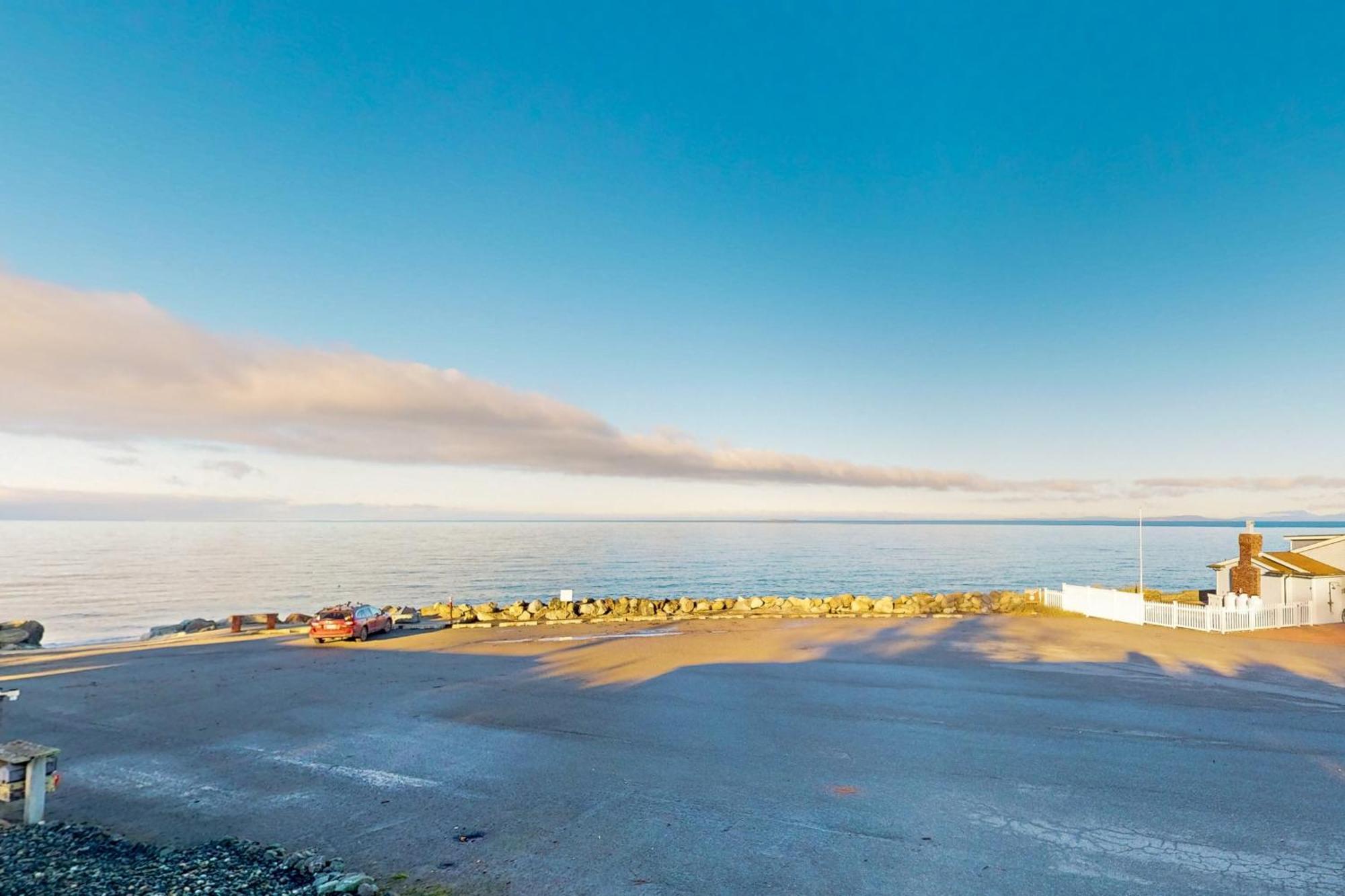 West Beach Retreat Oak Harbor Buitenkant foto